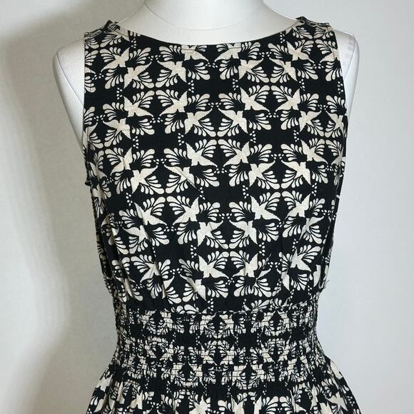 NWT Universal Thread Black/Cream Floral Smocked Waist Sundress Womens Size Small - Picture 2 of 12
